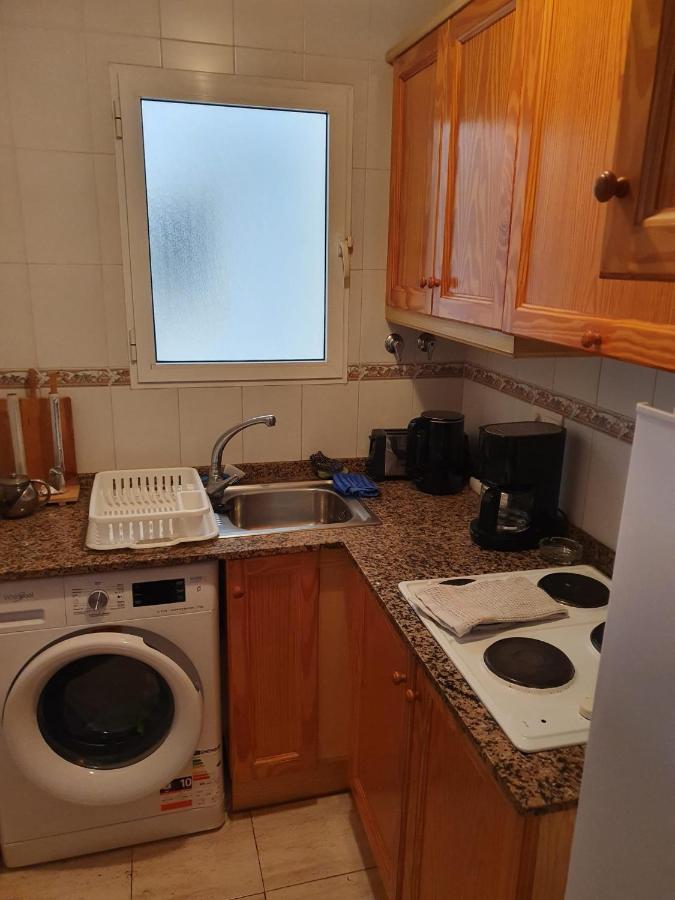 Apartment Close To All Amenities Торевиеха Екстериор снимка